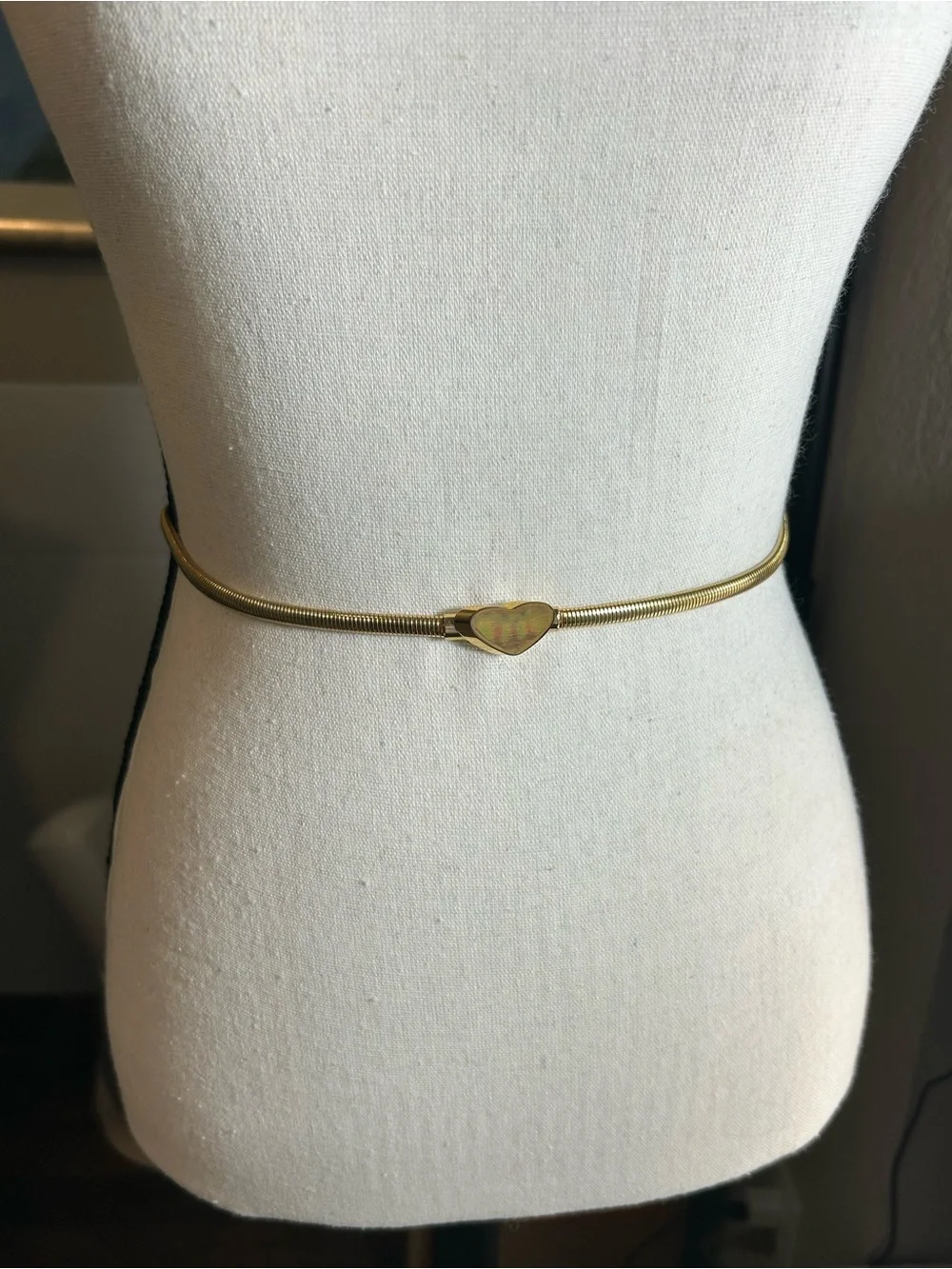Vintage Gold-tone Snake Chain Waist Belt Heart Shaped Clasp 24